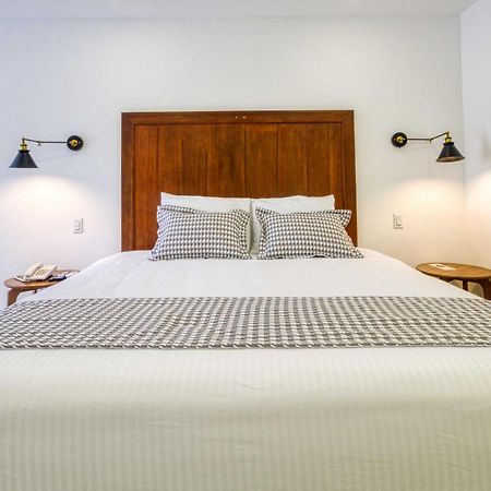 Buena Vista Arriba Hotel Vista Lago מראה חיצוני תמונה